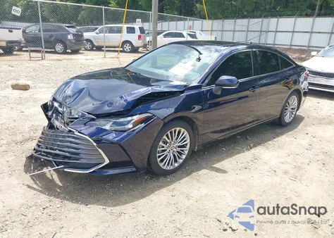 2022 Toyota Avalon Limited z USA, uszkodzony, nr VIN 4T1DZ1FB6NU077635